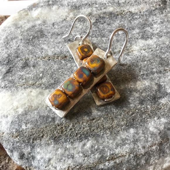 Miuki Beads On Hammered .999 fine silver Earrings - Picture 2 of 8